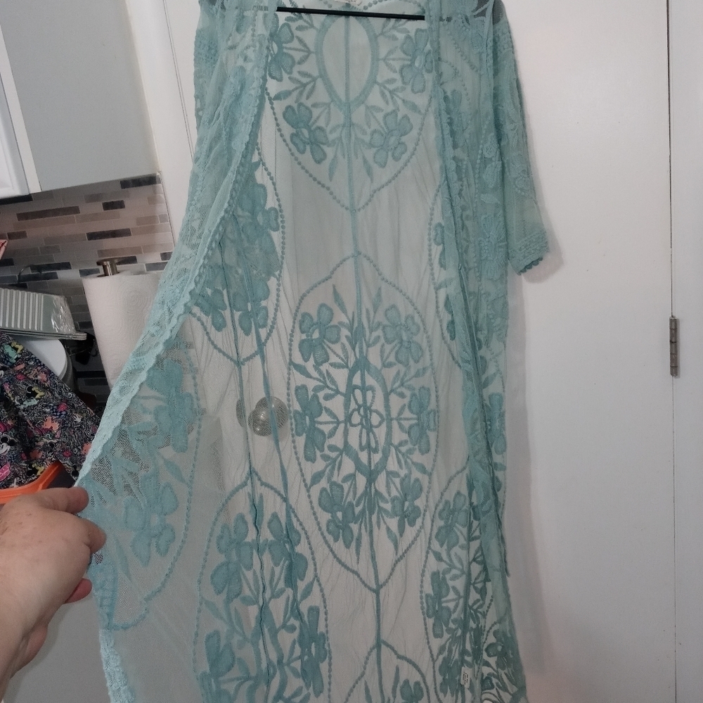 Ember sage Embroidered floral mesh Lace 1/2 Sleeve lingerie cover up M - Picture 2 of 10